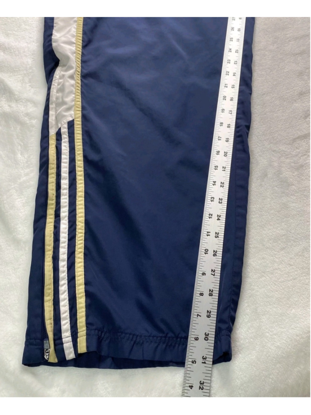 Vintage adidas Notre Dame Fighting Irish ClimaProof Track Pants Mens Large Navy - Picture 9 of 11